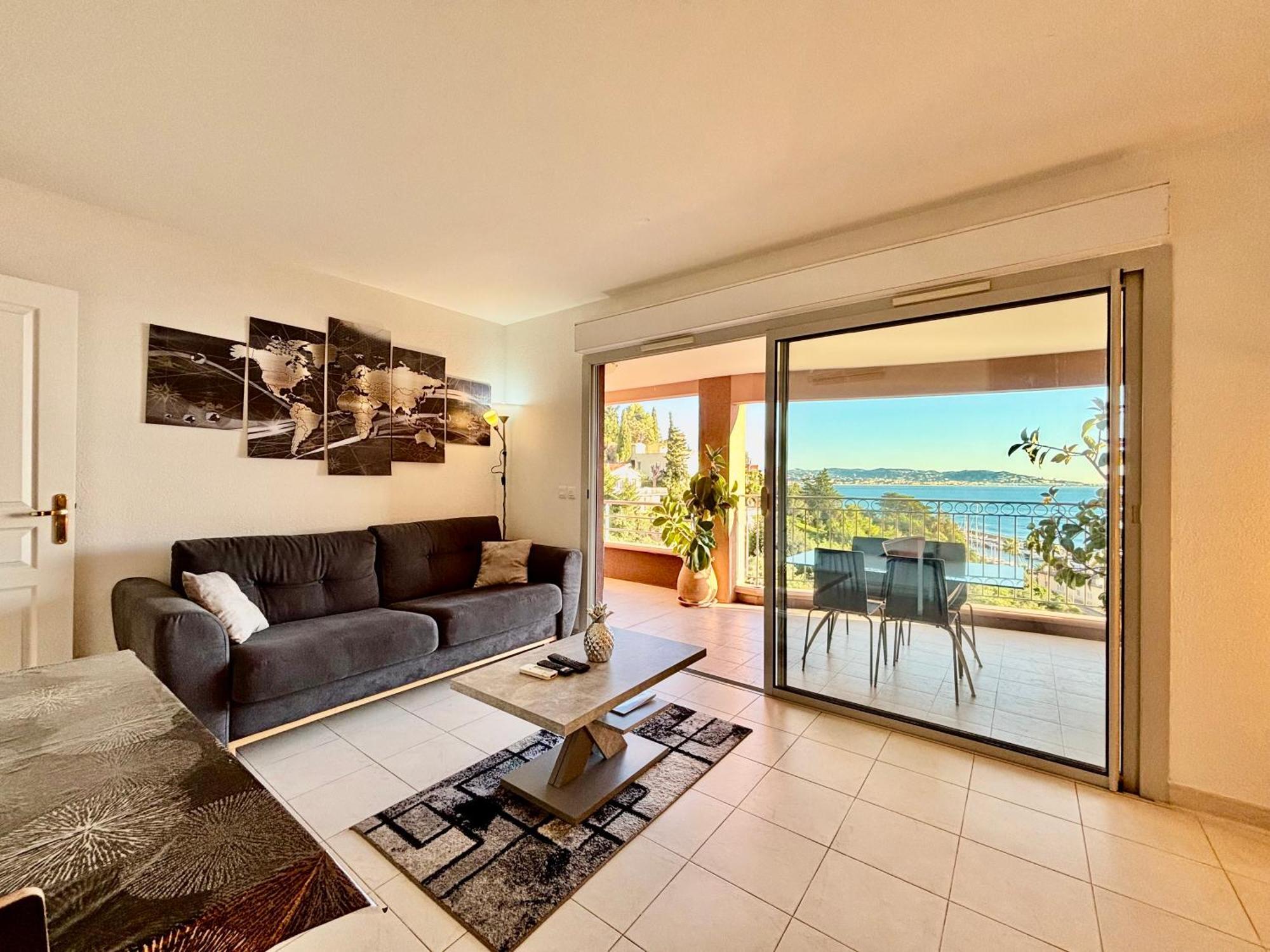 Apartmán Superbe 3 Pieces Sur La Baie De Theoule Exteriér fotografie