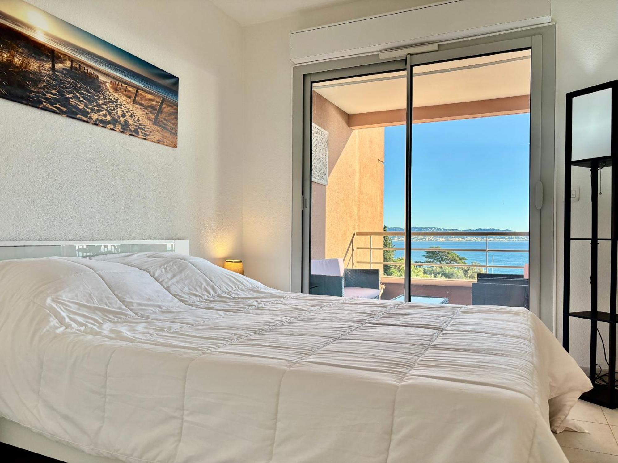 Apartmán Superbe 3 Pieces Sur La Baie De Theoule Exteriér fotografie